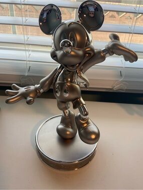 Silver Metallic Mickey Mouse Figurine